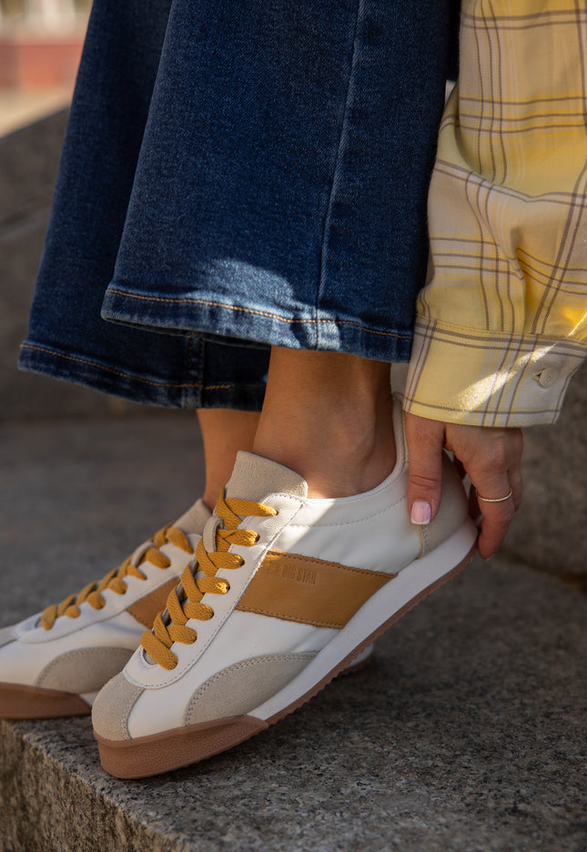 Sneakersy damskie BIG STAR TT274445