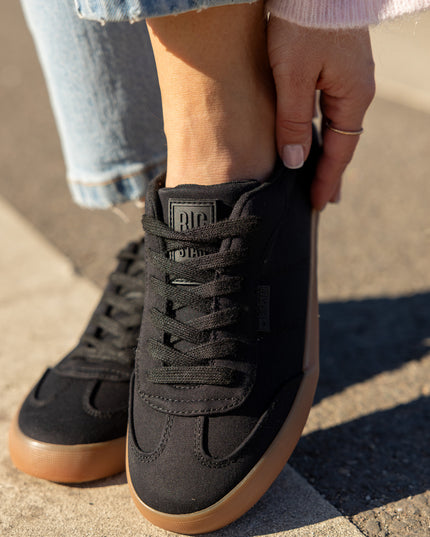 Sneakersy damskie BIG STAR TT274356