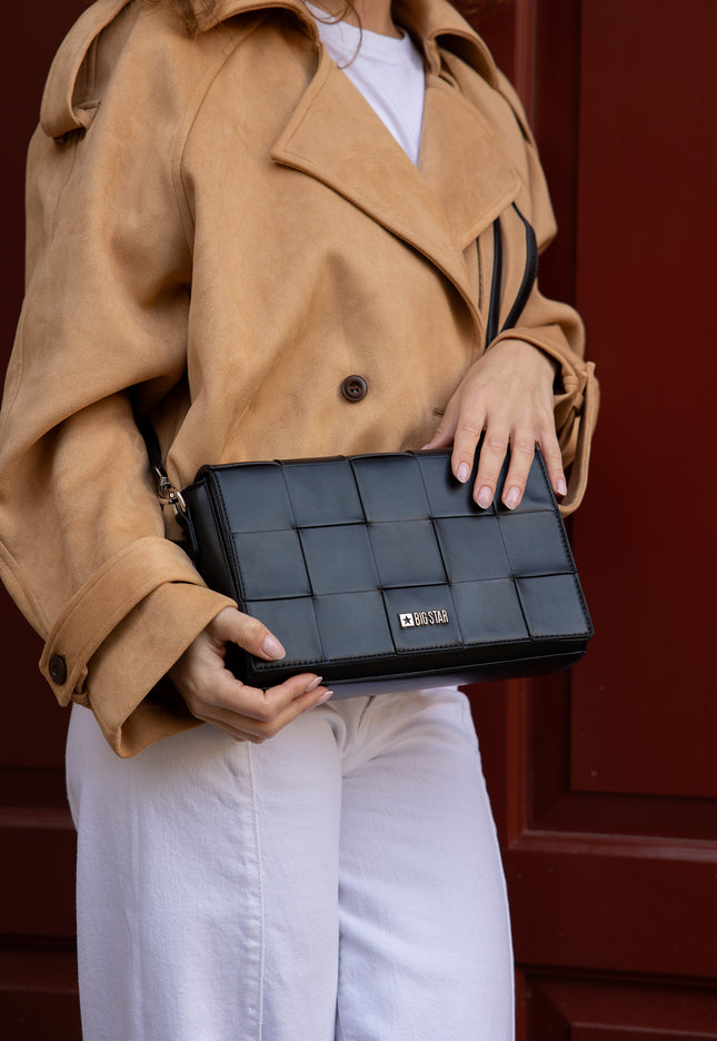 3b723e61a144e8abe4963509707621b6