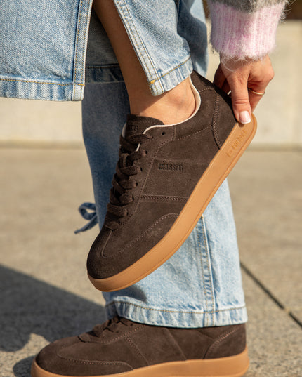 Sneakersy  skórzane  damskie BIG STAR UU274047
