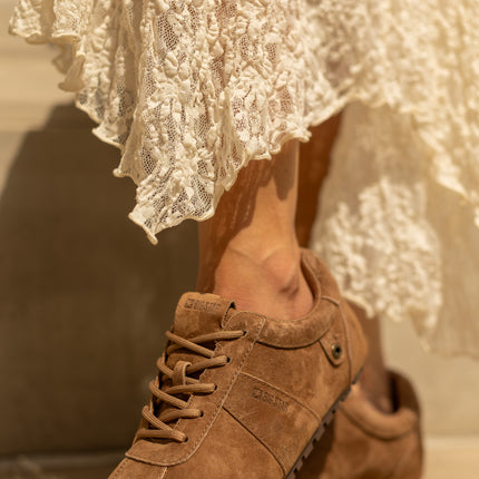 45baa6b5528c4c23a6d5e0f13ccadf18