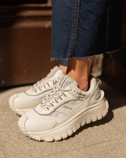 7057068fd25eee6412f1d67ec15e122d