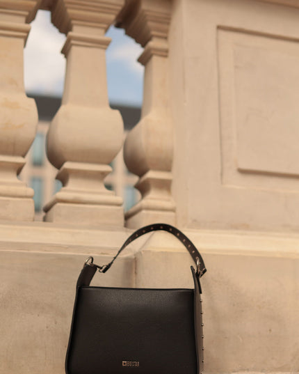 ef5d00dfd6564510a10cb552b8ad44fa