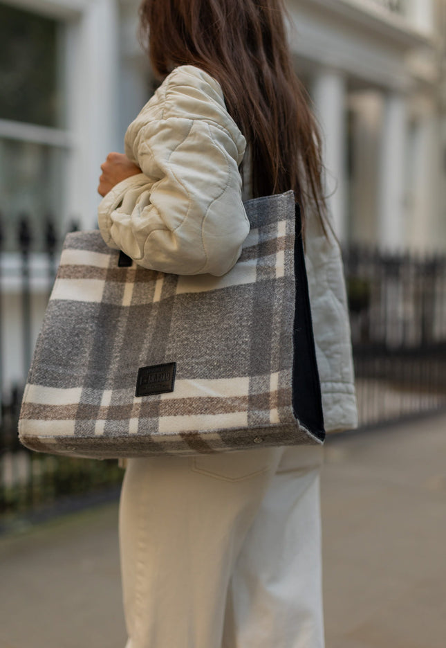 e6b4e1afdeeec14e3dcb1c3cb10cb5e4