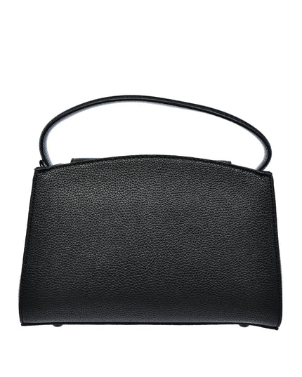 6da889606e12767c2d4b9a191ebb886e