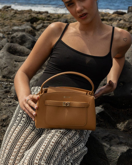 b583826322bfde4dfa8750b144b0b127