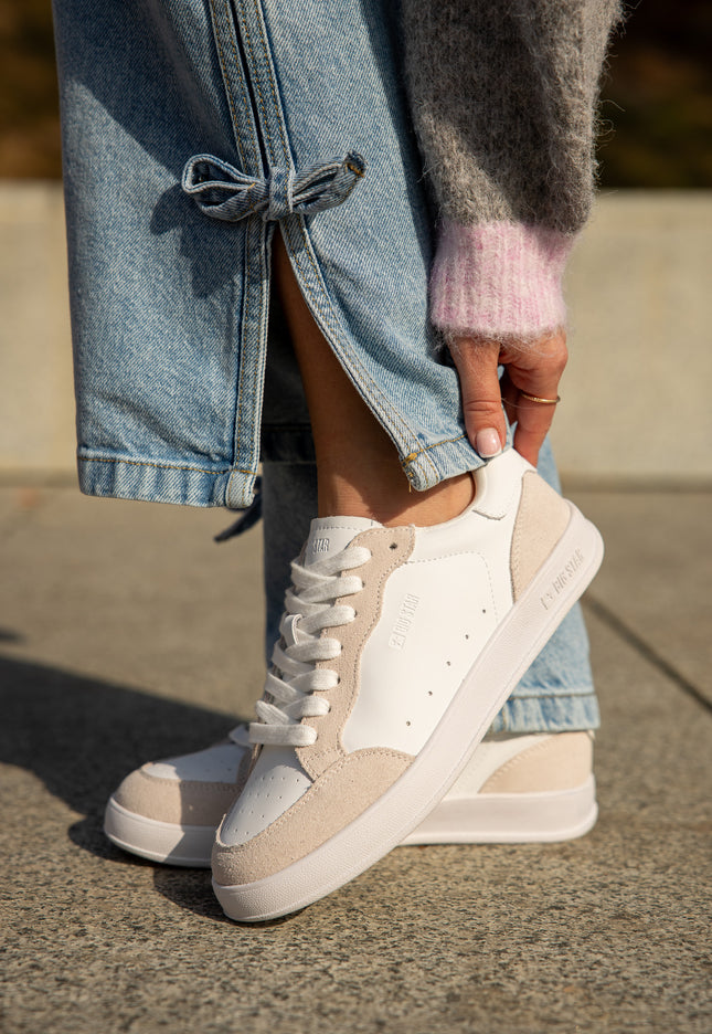Sneakersy  skórzane  damskie BIG STAR TT274611