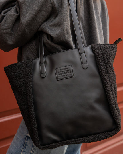 0a8d449e824dd017d1bc448a69c57a82